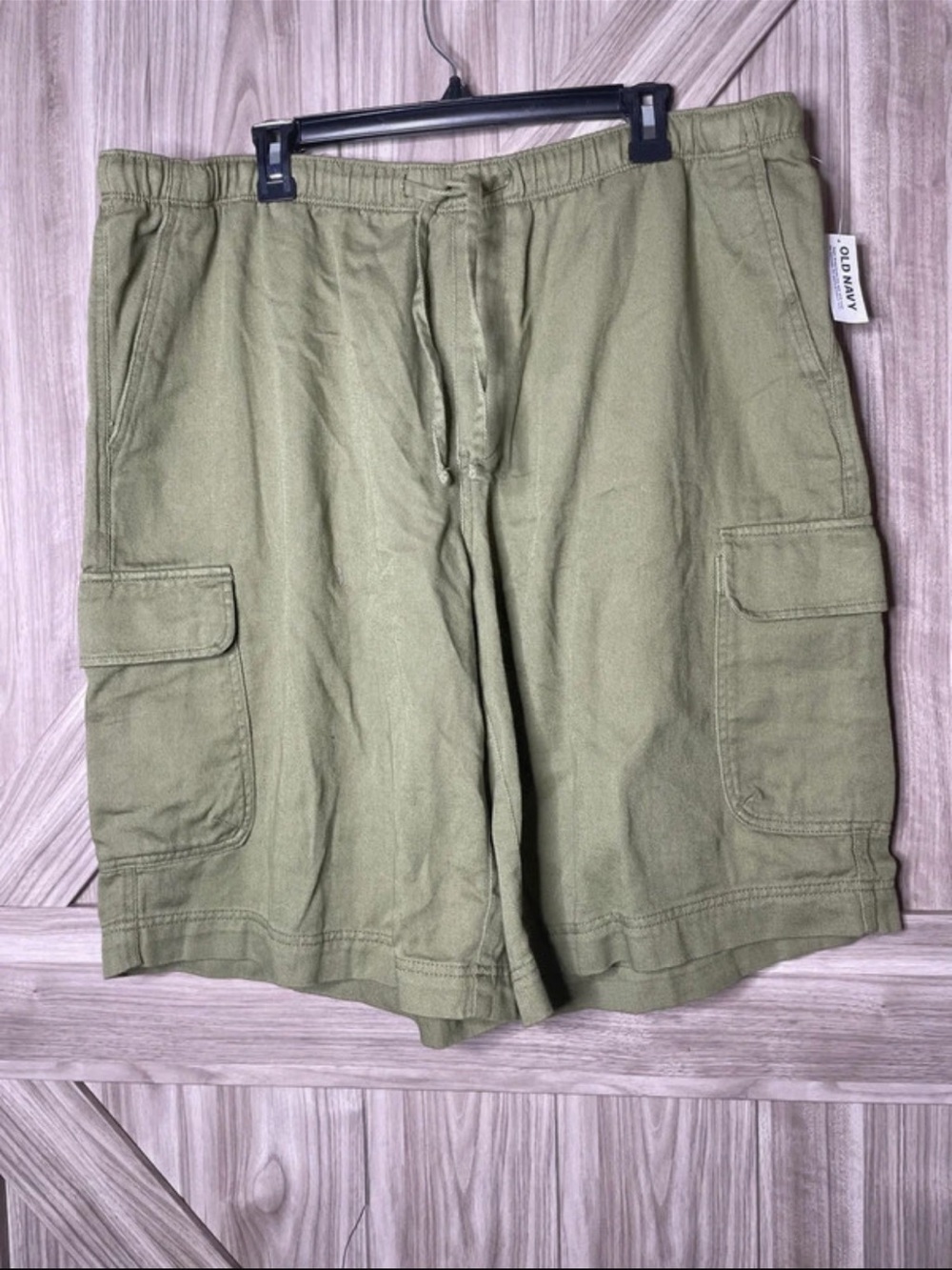 Old Navy Olive Cargo Shorts for Women